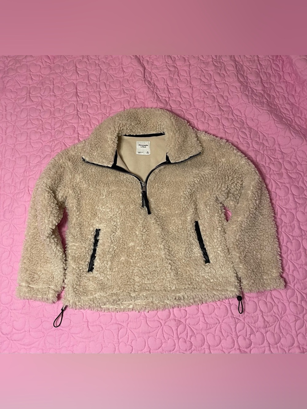 Abercrombie & Fitch cream Sherpa quarter zip